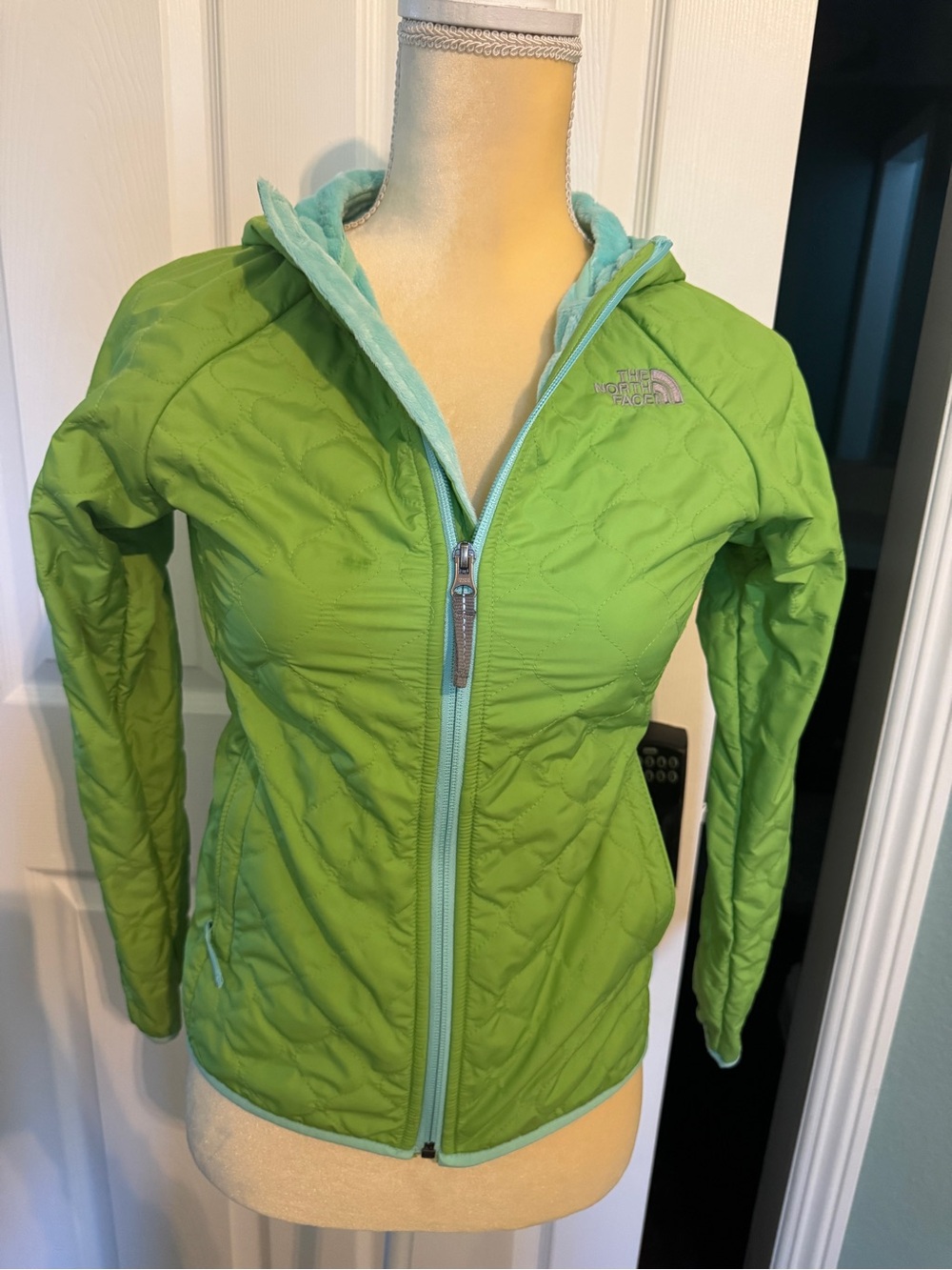The North Face Girls Green Aqua Fleece Hooded Jacket large 14/16